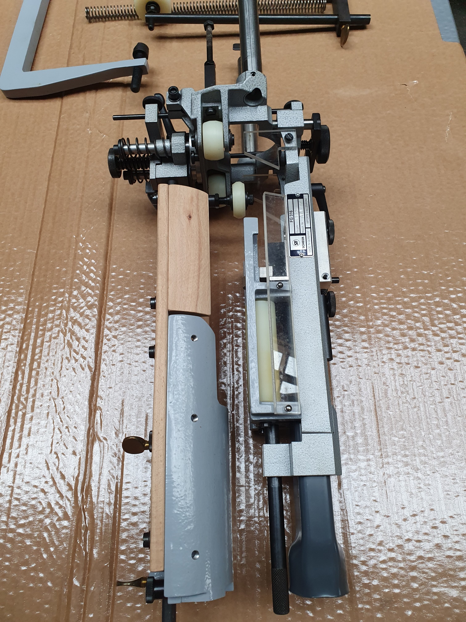 Sonstige: SCHEER Handlaufkrümmling und Antrittspfosten Fräsgerät FG 316